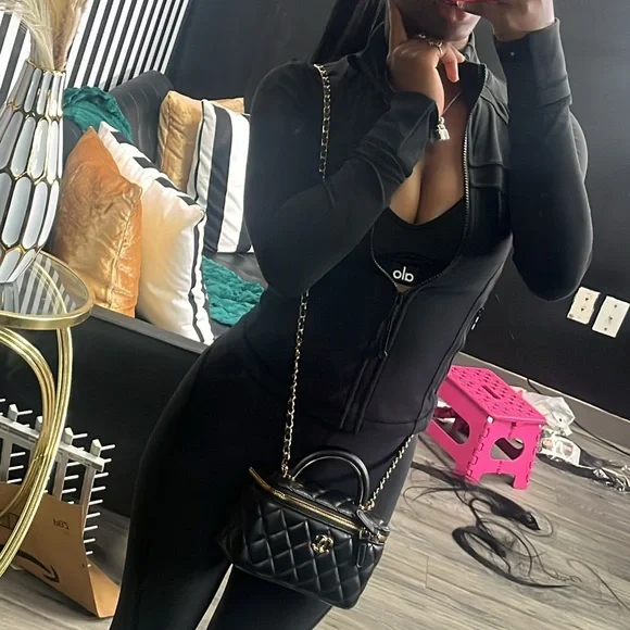 chanel vanity purse/ please comment for inquires - Picture 2 of 4